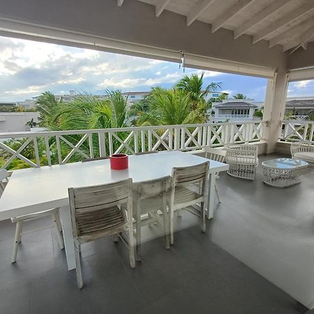 Tracadero Beach Club & Holidays Rentals Баяхибе Екстериор снимка