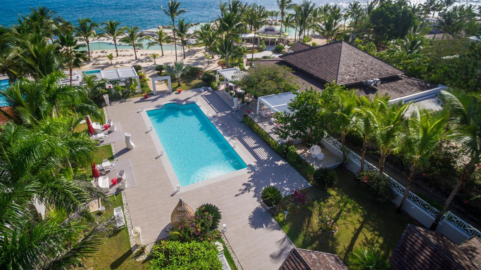 Tracadero Beach Club & Holidays Rentals Баяхибе Екстериор снимка