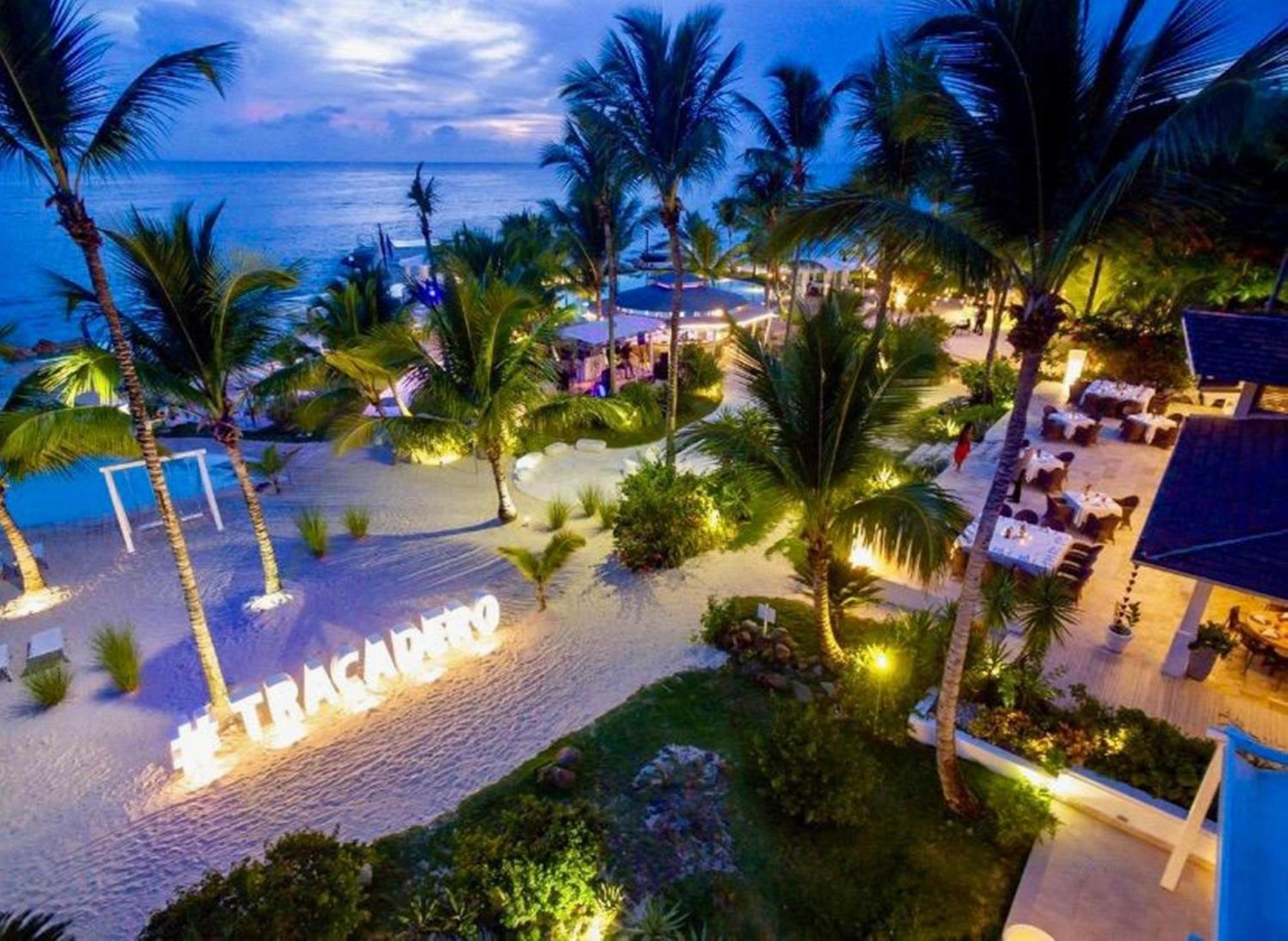 Tracadero Beach Club & Holidays Rentals Баяхибе Екстериор снимка