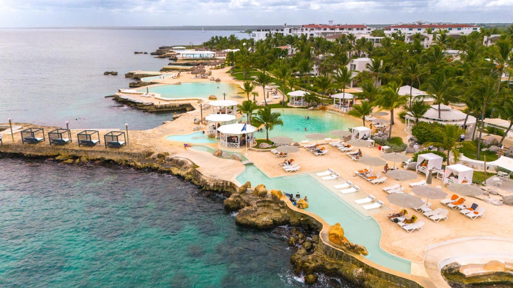 Tracadero Beach Club & Holidays Rentals Баяхибе Екстериор снимка